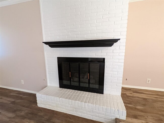 Building Photo - 11209 Park Central Pl