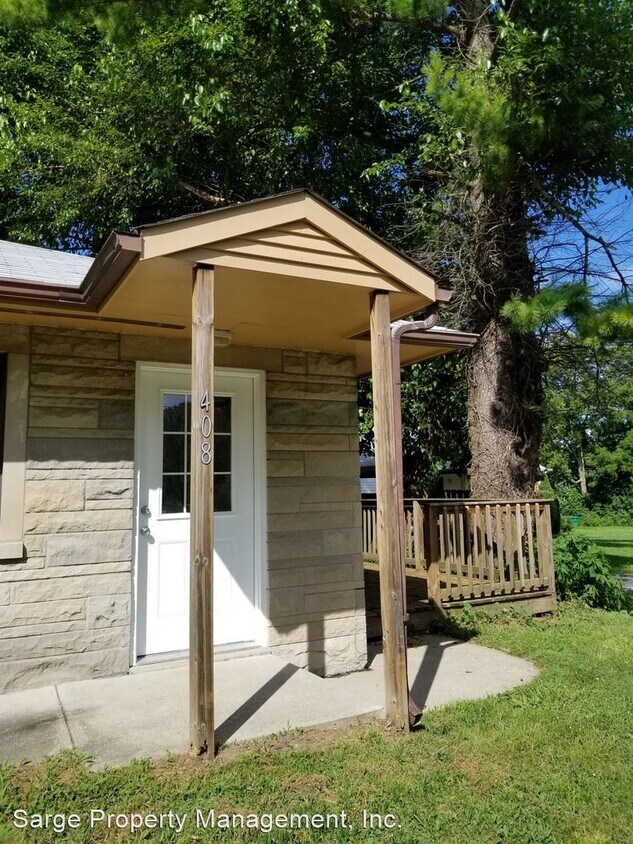 Primary Photo - 3 br, 2 bath House - 408 W Association St