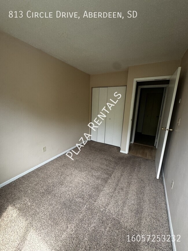 Foto del edificio - 1108 N 3rd St