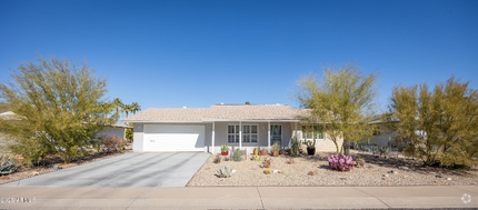 Building Photo - 9834 W Evergreen Dr