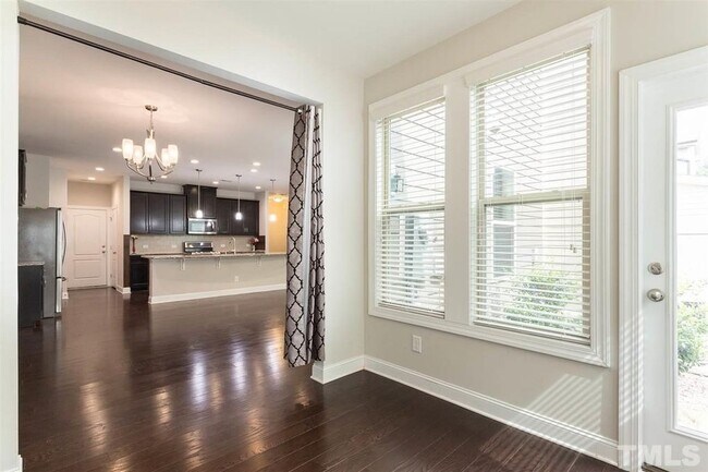 Foto del edificio - 607 Rockcastle Dr