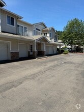 Building Photo - 4207 S 223rd St