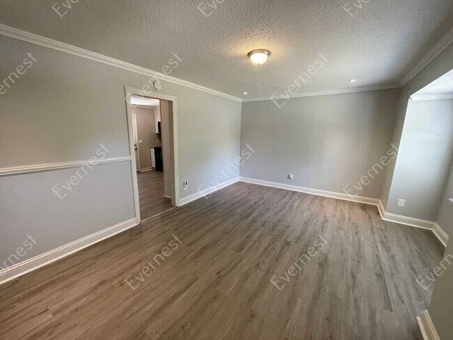 Building Photo - 5201 Mike Dr