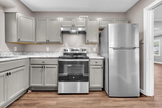 Building Photo - 1194 S Perkins Rd