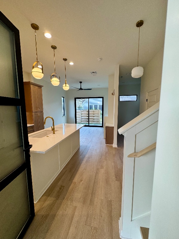 Building Photo - 3010 N Main St