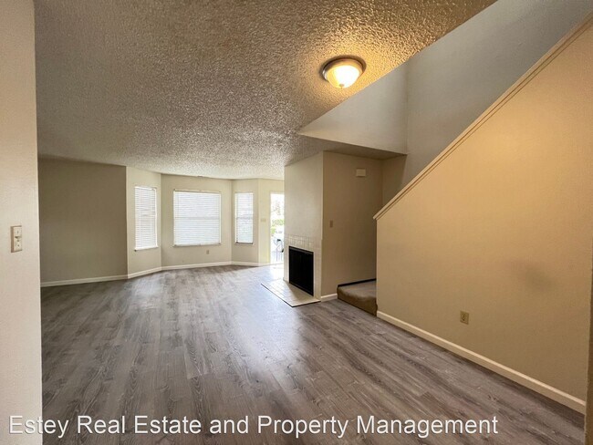 Foto del edificio - 2 br, 2.5 bath House - 774 Miltary East