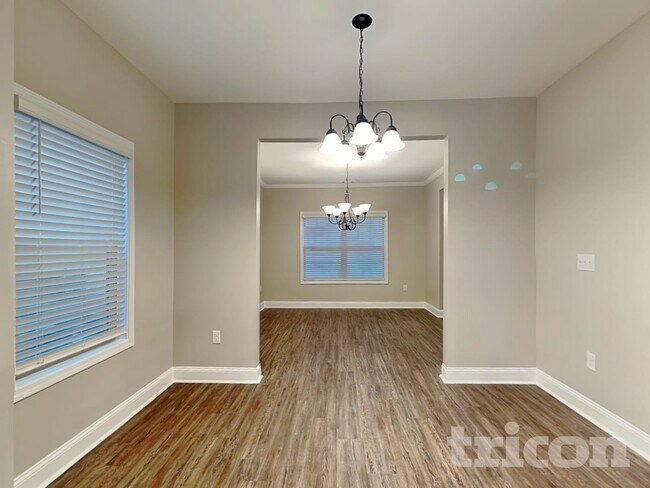 Building Photo - 7020 Prune Ln