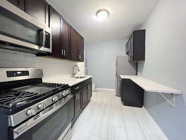 42 W 29th Unit 3D - 40 W 29th St