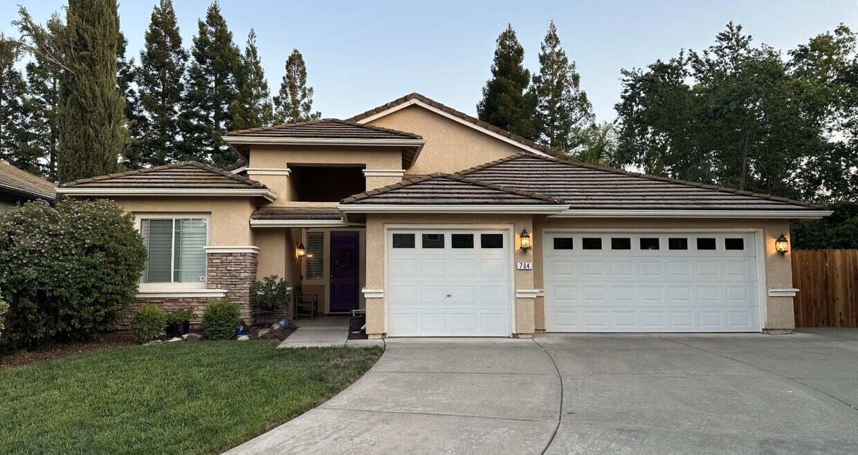 Foto del edificio - 764 Densmore Ct