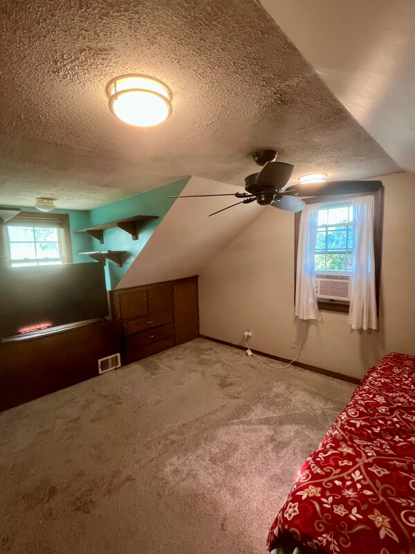 Foto del edificio - 5546 S Newport Ave