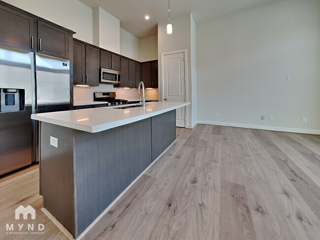 Building Photo - 113 Knightsbridge Park Ln