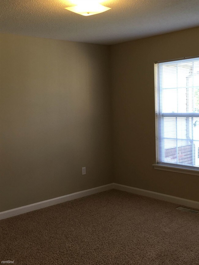 7093 Remington Villa Dr, Maryville, IL 62062 Condo for Rent in