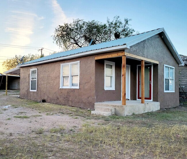 Foto del edificio - 2310 Runnels St