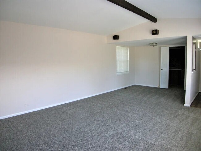 Foto del edificio - 1514 Shepard Cir