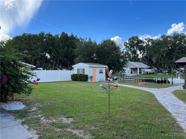 Foto del edificio - 1920 NW 18th St