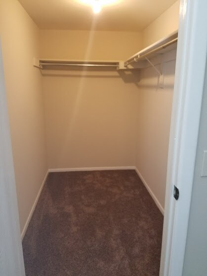 master walk in closet - 14130 E Temple Dr