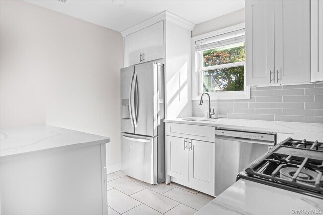 Foto del edificio - 2319 Ocean Ave