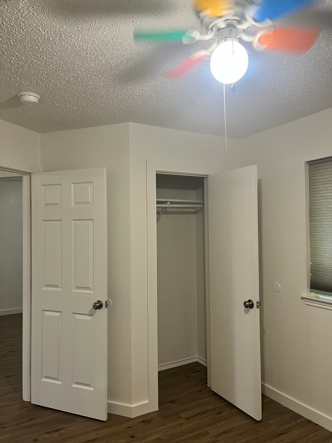 Building Photo - 4517 Riptide Ct