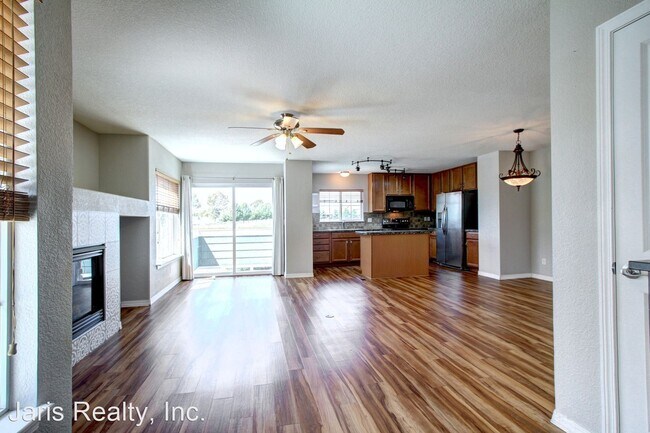 Foto del edificio - 2 br, 2.5 bath House - 2331 Cutters Circle...