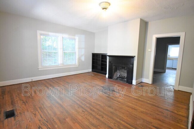 Building Photo - 308 Hinsdale Ave