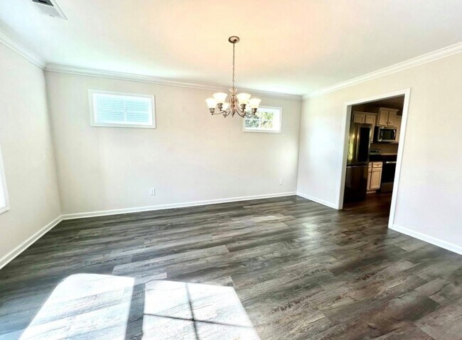 Building Photo - 85 Whitetail Cir