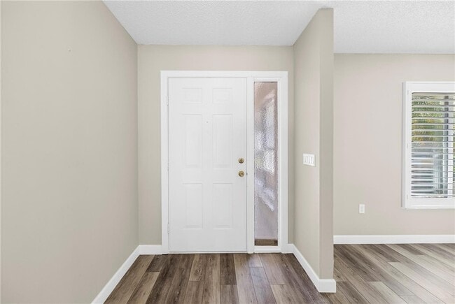 Building Photo - 5771 Timberlake Dr