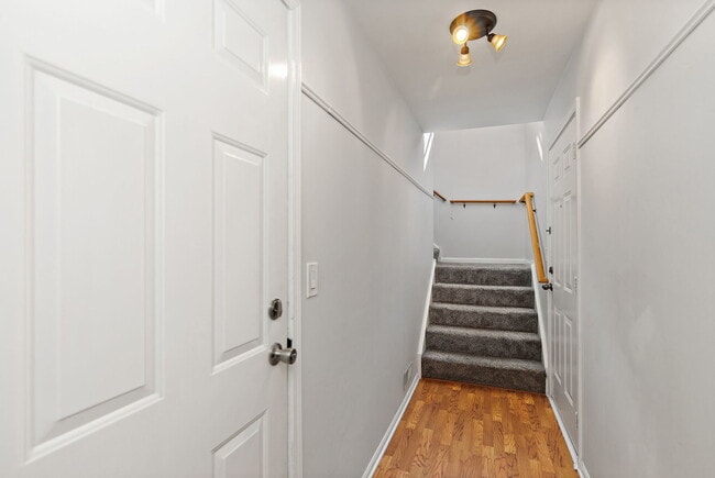 Building Photo - 1441 Orleans Dr