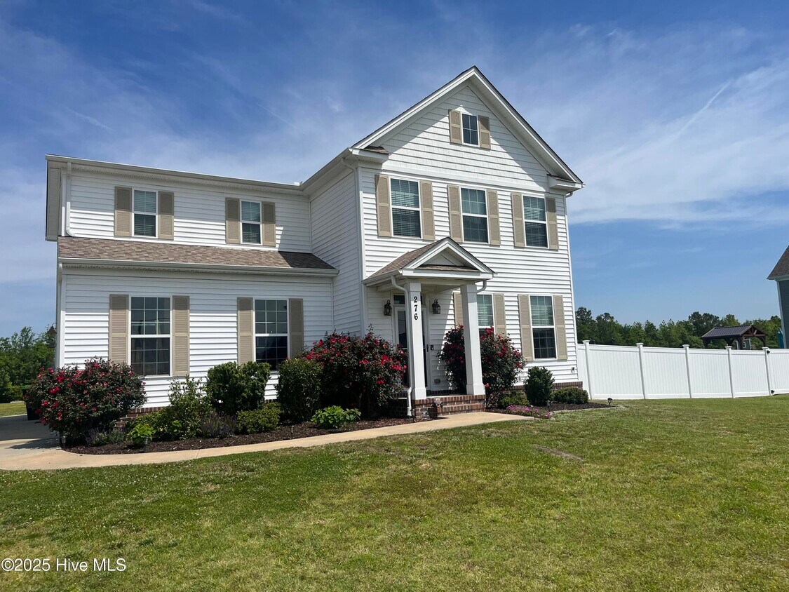 Foto principal - 276 Keeter Barn Rd