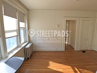 Foto del edificio - 1 bedroom in Boston MA 02215