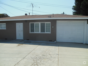 Building Photo - 15627 Clark Ave