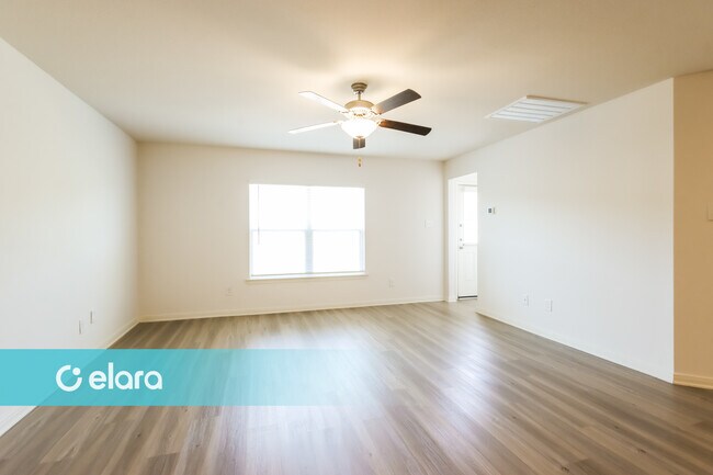 Building Photo - 10494 Red Cardinal Dr