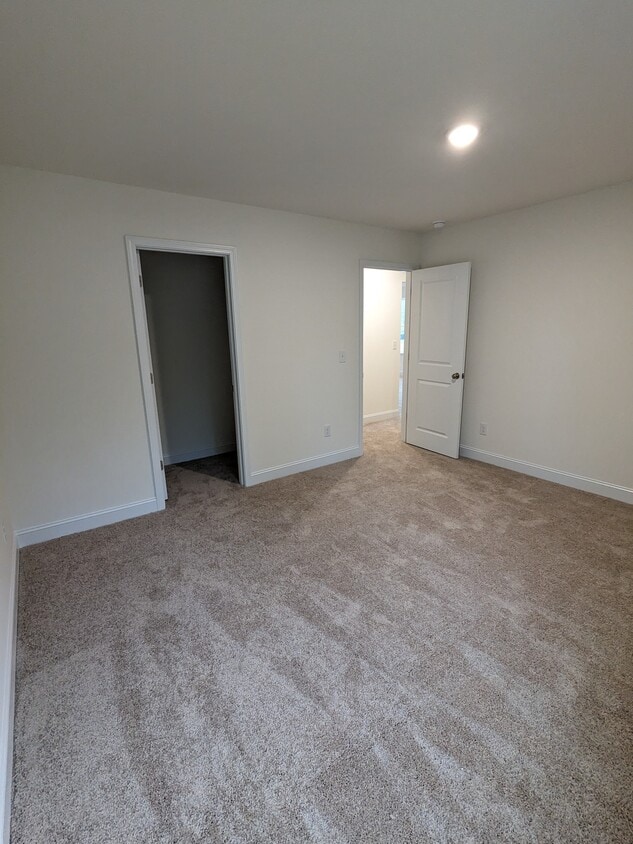 Building Photo - 124 Muskogee Rd