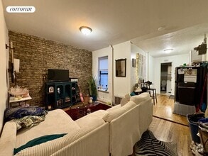 Building Photo - 146 17th St