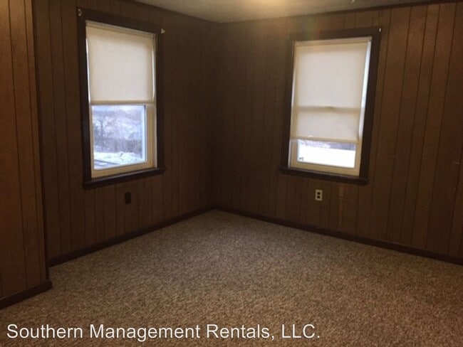 Building Photo - 8142 Blooming Grove Rd