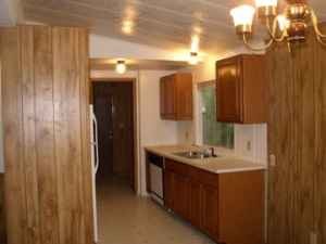 Building Photo - 402 Helen St