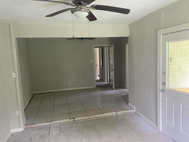 Building Photo - 15626 Corsair Rd