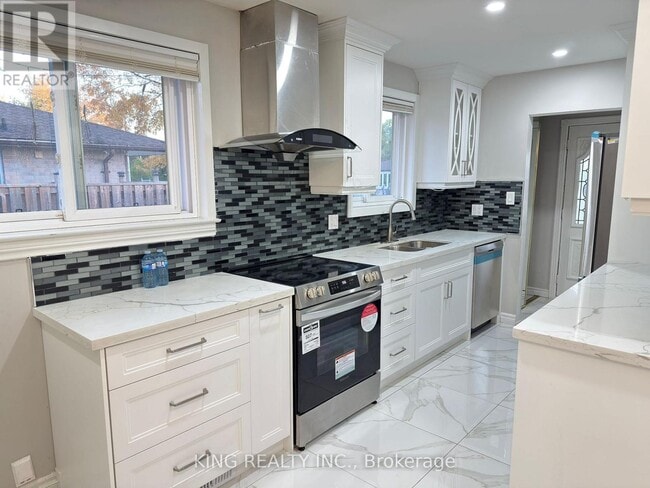 Photo du bâtiment - 21 Greenwood Crescent