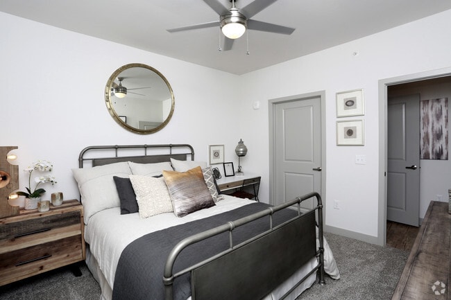 1BR,1BA-A1 - Shelby at Northside