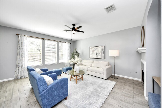 Foto del edificio - 7619 Park Sage Ln