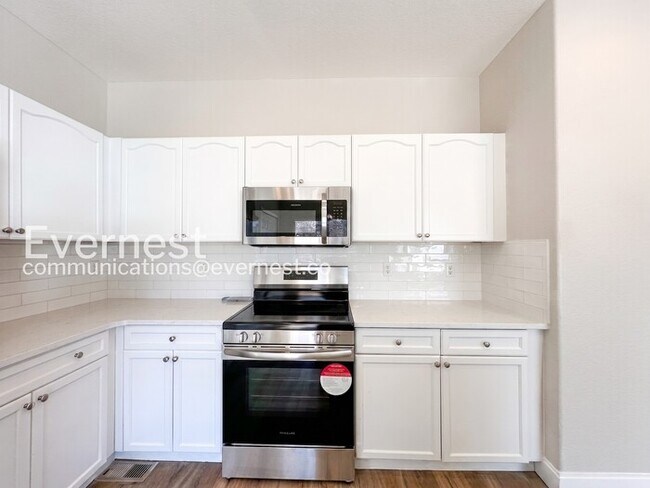 Building Photo - 4422 Whippoorwill Pl
