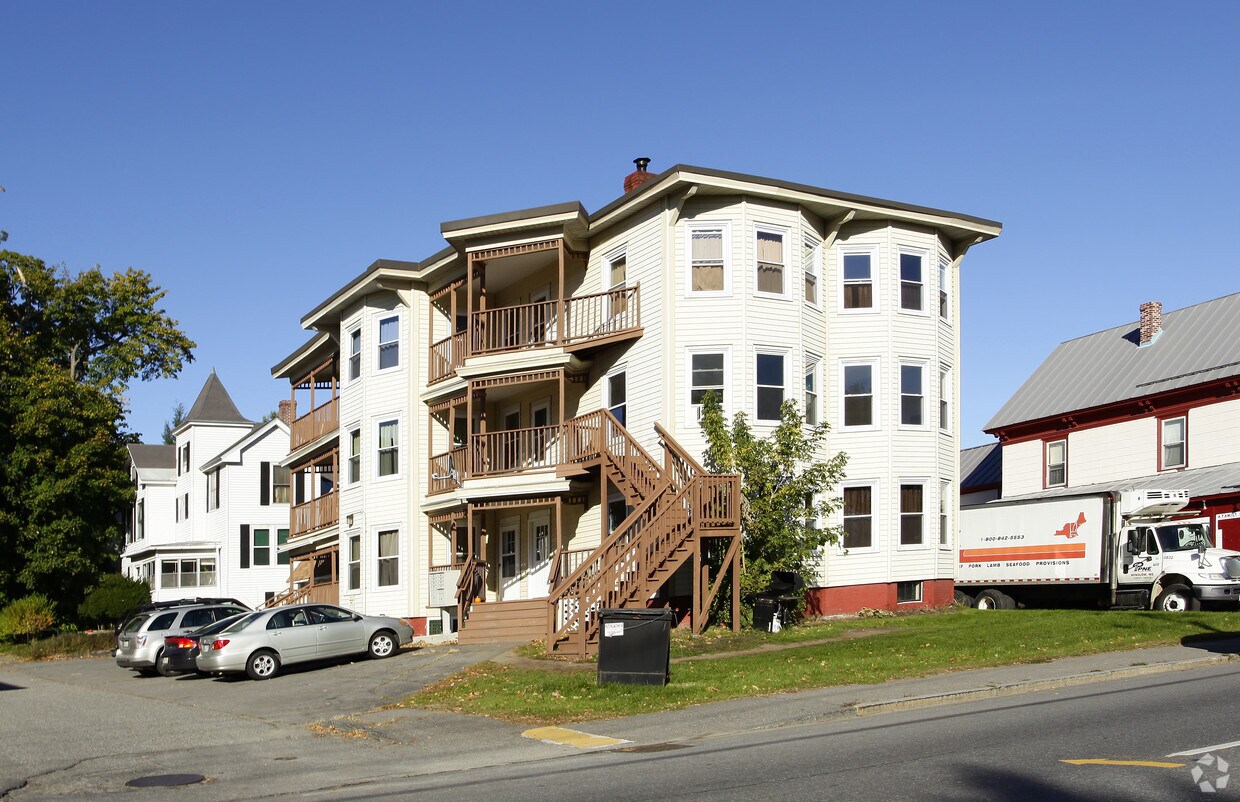 1 Leighton St, Waterville, ME 04901 Apartments in Waterville, ME