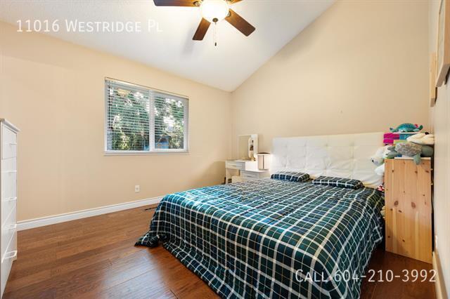 Photo du bâtiment - Sunshine Hills Home with Rec Room and Patio