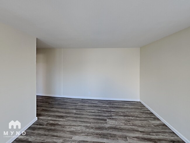 Building Photo - 240 Athol Ave