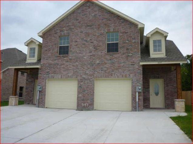 Primary Photo - 809 Parkplace Ridge