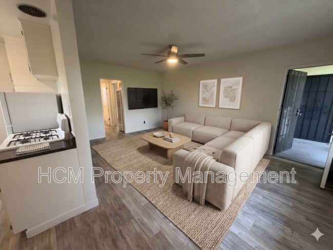 Foto del edificio - 4714 Slauson Ave