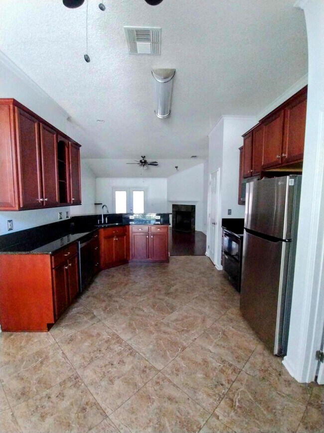 Foto del edificio - 3684 Eagle Ridge Dr