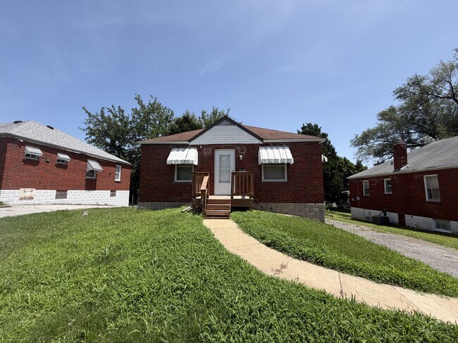 Foto del edificio - 5324 Fletcher St