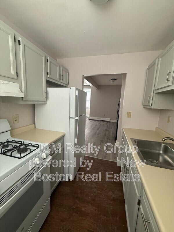 Photo - 40 Winthrop St Apartment