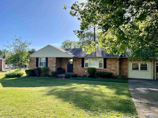 Foto del edificio - 612 Drummond Rd SW