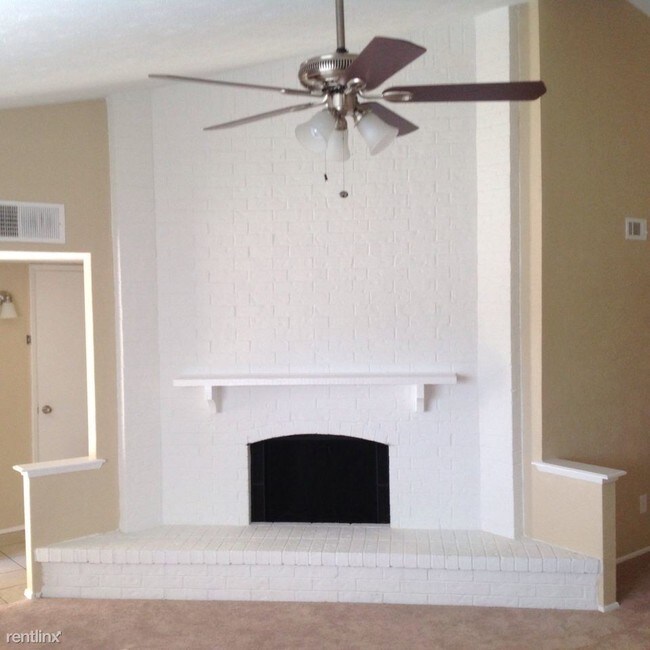 Foto del edificio - 3904 Longmeadow Way